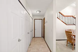 7051 Robinwood Trail, Woodbury, MN 55125 - Photo 28