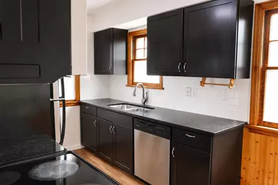 1874 Hawthorne Avenue E, Saint Paul, MN 55119 - Photo 6