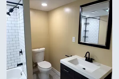 1874 Hawthorne Avenue E, Saint Paul, MN 55119 - Photo 16