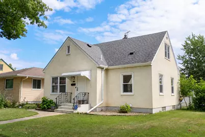 1874 Hawthorne Avenue E, Saint Paul, MN 55119 - Photo 2