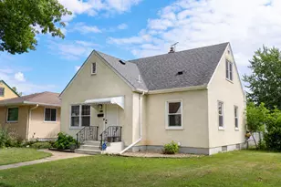 1874 Hawthorne Ave E, Saint Paul, MN 55119 - Photo 2