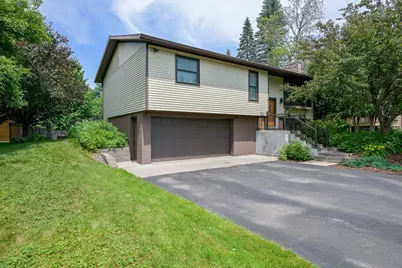 233 Sitka Street, Duluth, MN 55811 - Photo 1