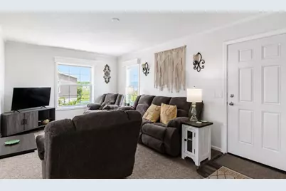 2095 Lancelot Lane, North Mankato, MN 56003 - Photo 2
