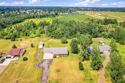 2507 320th Lane NE, Cambridge, MN 55008 - Photo 2