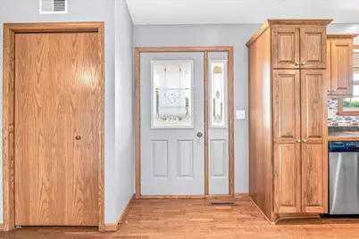2507 320th Lane NE, Cambridge, MN 55008 - Photo 8