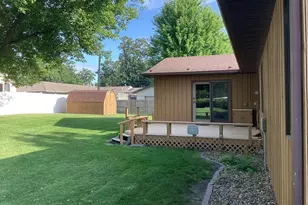 1601 Cheryl Ave, Albert Lea, MN 56007 - Photo 8