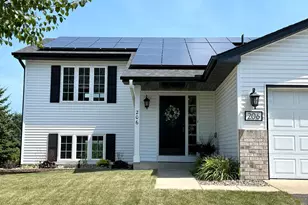 206 Spring Wheat Dr, Dundas, MN 55019 - Photo 2