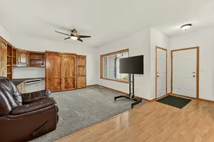 5631 White Oaks Ln NW, Rochester, MN 55901 - Photo 14
