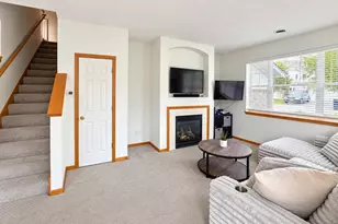 11193 204th St W, Lakeville, MN 55044 - Photo 2