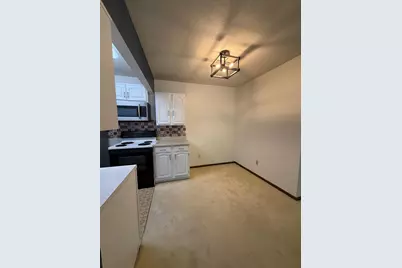 2690 Oxford Street N #248, Roseville, MN 55113 - Photo 8