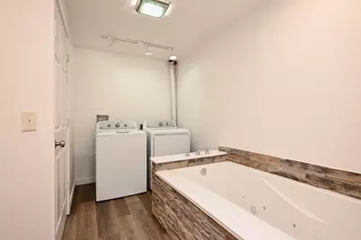 1260 Wincrest Drive, Winona, MN 55987 - Photo 28