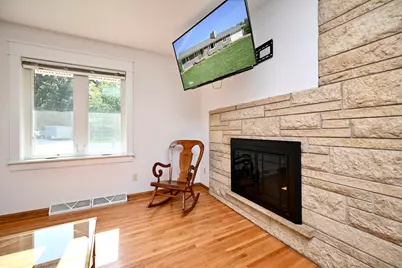 1260 Wincrest Drive, Winona, MN 55987 - Photo 8