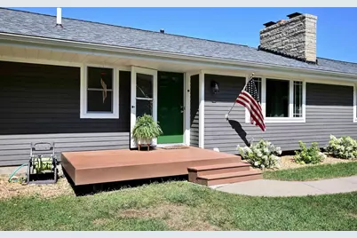 1260 Wincrest Drive, Winona, MN 55987 - Photo 2