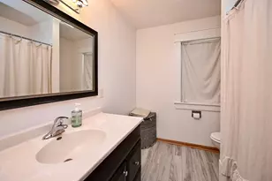 1260 Wincrest Dr, Winona, MN 55987 - Photo 18