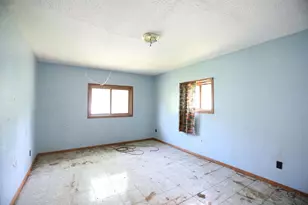 701 9th St NE, Little Falls, MN 56345 - Photo 4