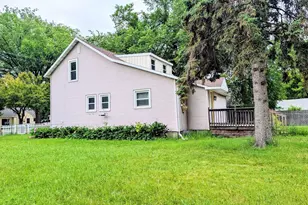 523 11th St N, Moorhead, MN 56560 - Photo 8