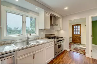 950 Juno Avenue, Saint Paul, MN 55102 - Photo 20