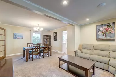 950 Juno Avenue, Saint Paul, MN 55102 - Photo 10