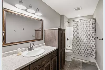 820 Fieldcrest Drive, Mankato, MN 56001 - Photo 28