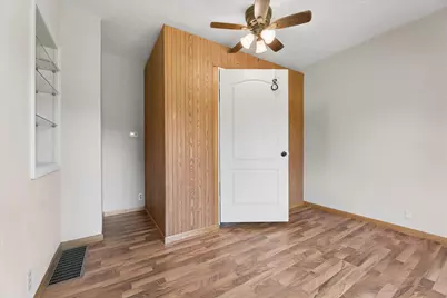210 W 7th Street, Starbuck, MN 56381 - Photo 10