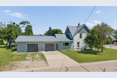 210 W 7th Street, Starbuck, MN 56381 - Photo 4