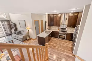 18265 Kerrville Trail, Lakeville, MN 55044 - Photo 18