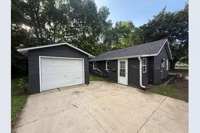 722 11th Street NW, Willmar, MN 56201 - Photo 1