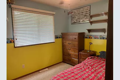 2208 Darling Avenue E, Alexandria, MN 56308 - Photo 12