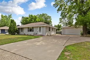 9043 13th Ave S, Bloomington, MN 55425 - Photo 4