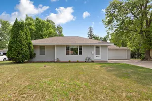 9043 13th Ave S, Bloomington, MN 55425 - Photo 2