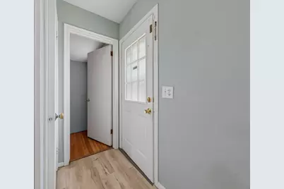 9043 13th Avenue S, Bloomington, MN 55425 - Photo 18