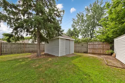 9043 13th Avenue S, Bloomington, MN 55425 - Photo 32
