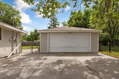 9043 13th Avenue S, Bloomington, MN 55425 - Photo 30