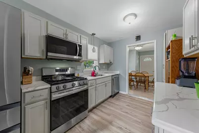 9043 13th Avenue S, Bloomington, MN 55425 - Photo 16