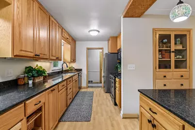3613 Robin Lane, Minnetonka, MN 55305 - Photo 8