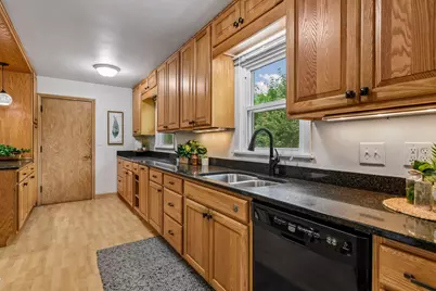 3613 Robin Lane, Minnetonka, MN 55305 - Photo 10