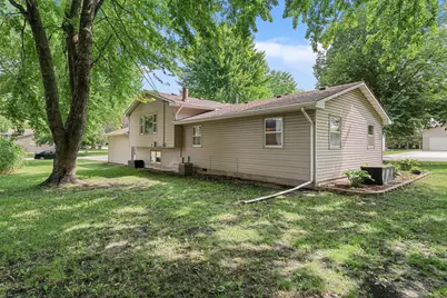 1304 Swanhill Drive, Albert Lea, MN 56007 - Photo 6