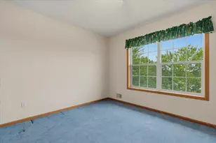 931 Sterling St S, Maplewood, MN 55119 - Photo 26
