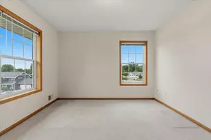 931 Sterling St S, Maplewood, MN 55119 - Photo 30