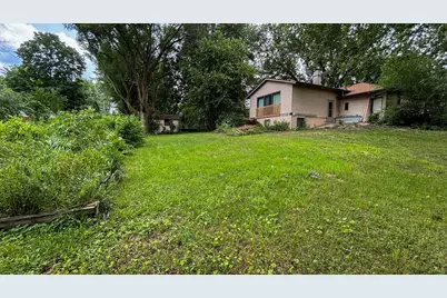 2610 22nd Avenue SE, Rochester, MN 55904 - Photo 2