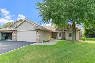 3700 Ladyslipper Ln N, Brooklyn Park, MN 55443 - Photo 4