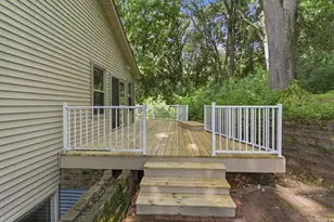 901 Oakwood Heights Cir, Eagan, MN 55123 - Photo 30