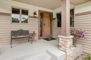 2621 Cardinal Ct, North Saint Paul, MN 55109 - Photo 4