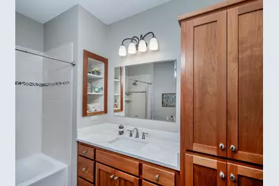 2621 Cardinal Court, North Saint Paul, MN 55109 - Photo 20
