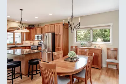 2621 Cardinal Court, North Saint Paul, MN 55109 - Photo 8