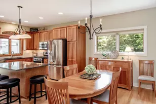 2621 Cardinal Ct, North Saint Paul, MN 55109 - Photo 8