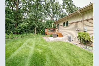 2621 Cardinal Court, North Saint Paul, MN 55109 - Photo 36