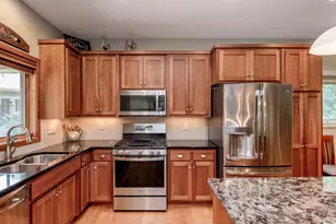 2621 Cardinal Ct, North Saint Paul, MN 55109 - Photo 6