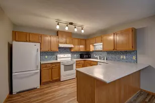 1539 Pheasantwood Trail, Northfield, MN 55057 - Photo 6