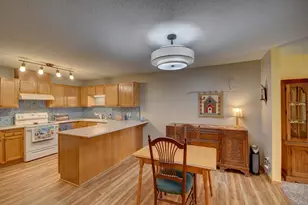 1539 Pheasantwood Trail, Northfield, MN 55057 - Photo 6